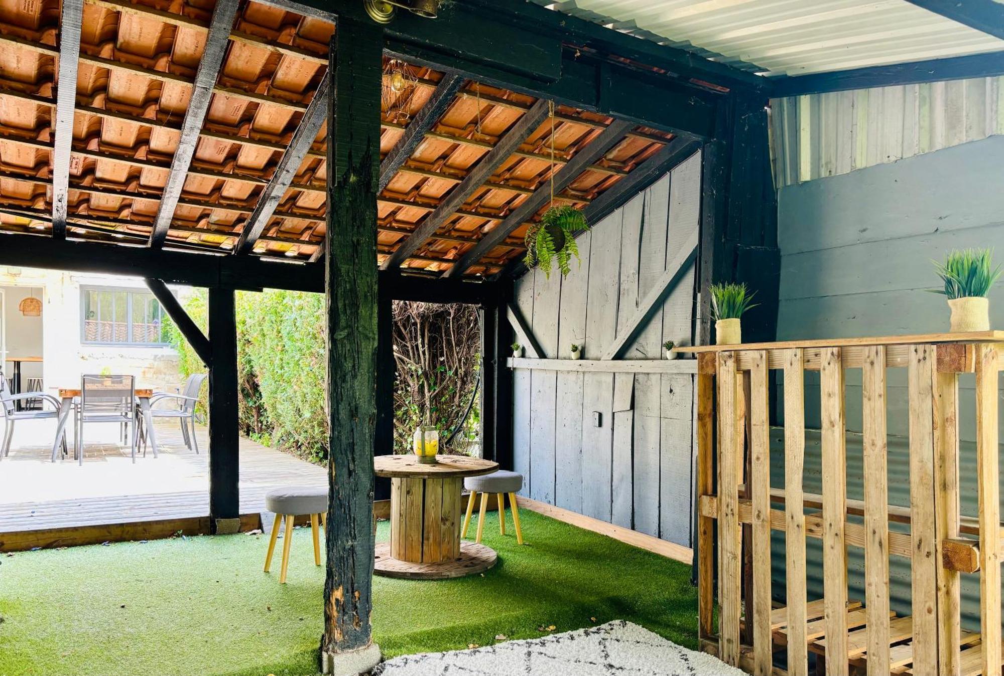 La Maison Du Parc, Charme Et Tranquillite Appartement *